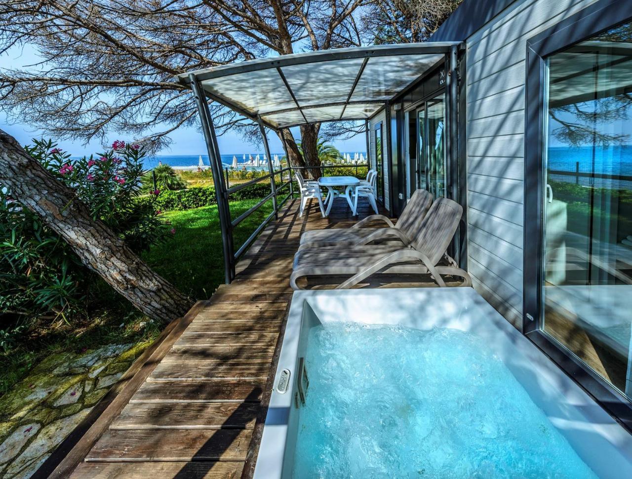 Parc de vacanță Boutique Materada 4*